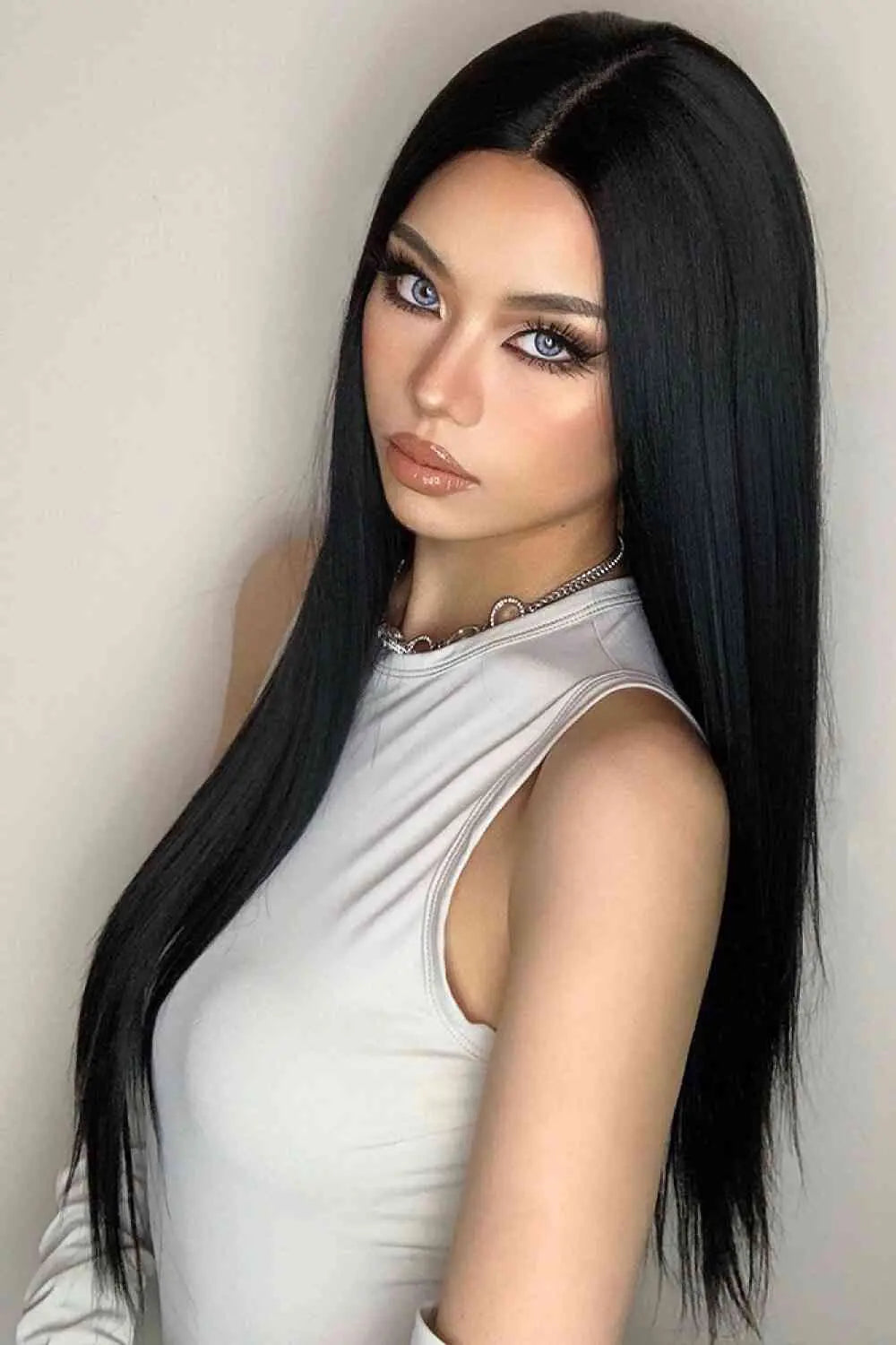 13x2" Long Lace Front Straight Synthetic Wigs 26" Long 150% Density - Image #7