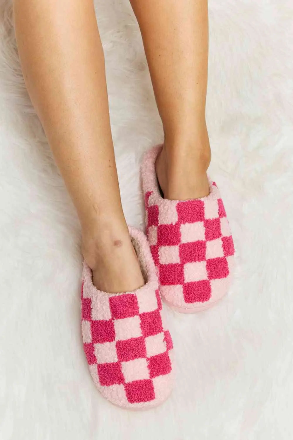 Melody Checkered Print Plush Slide Slippers - Image #8