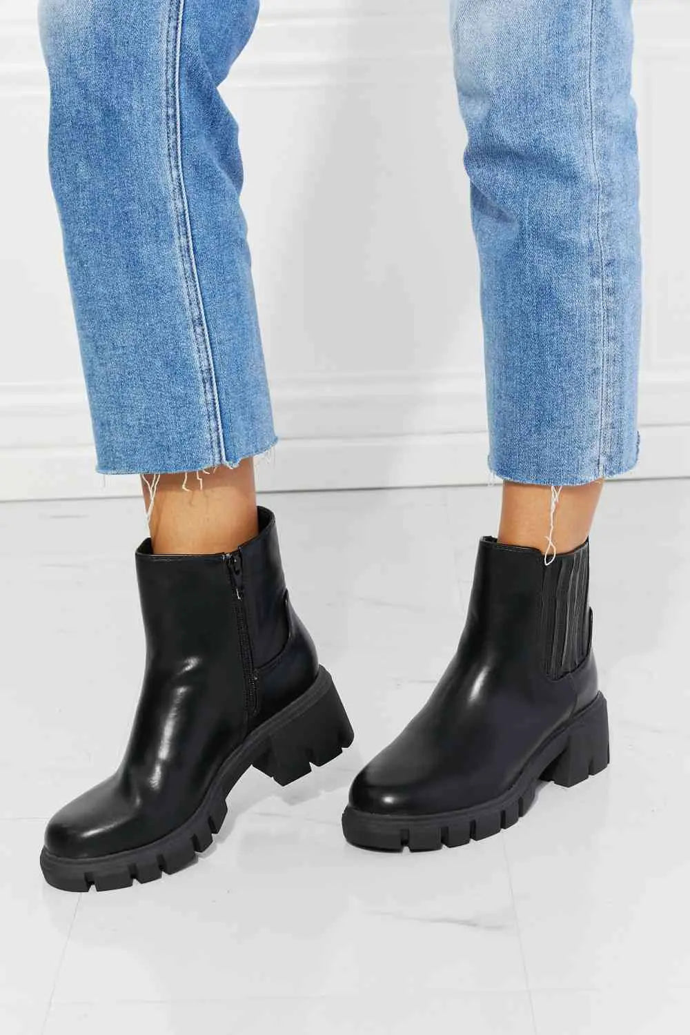 MMShoes What It Takes Lug Sole Chelsea Boots in Black - Image #1