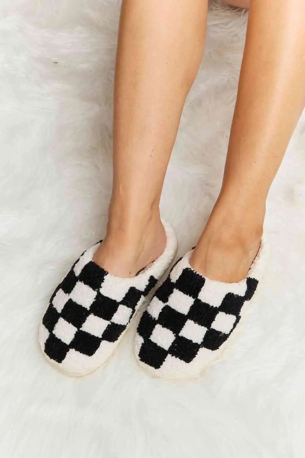 Melody Checkered Print Plush Slide Slippers - Image #3