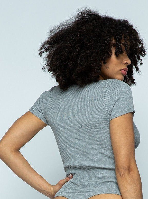 Short Sleeve Hook And Eye Ribbed Knit
