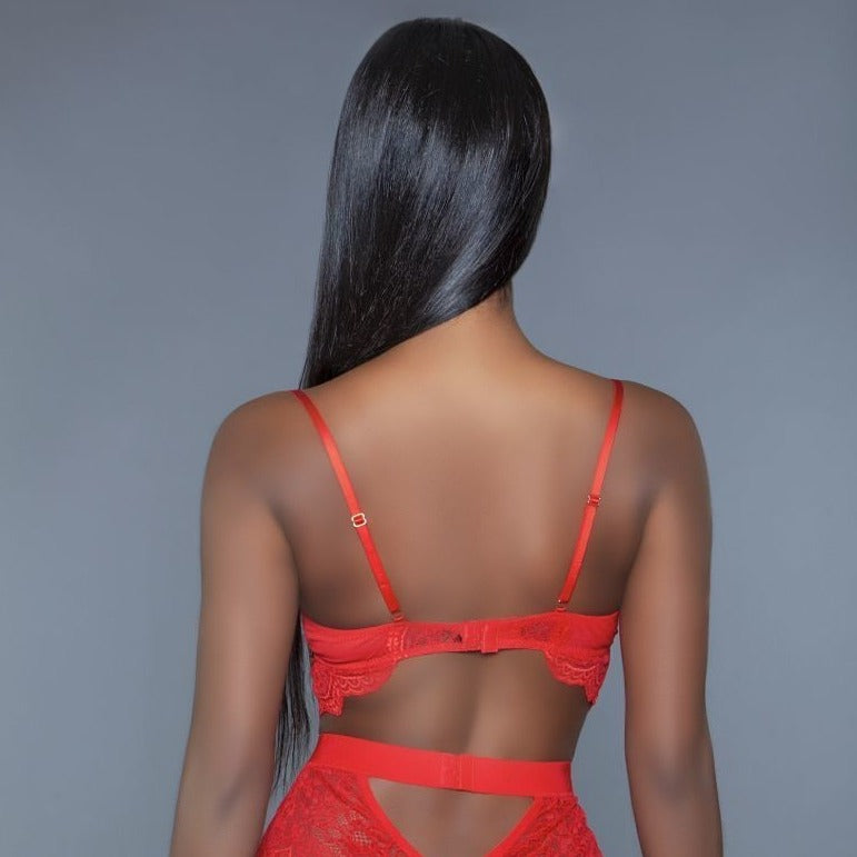 1 Pc. Non-padded Cups With Modern Cut-out Details. Hook And Eye Fastenings. Adjustable Straps