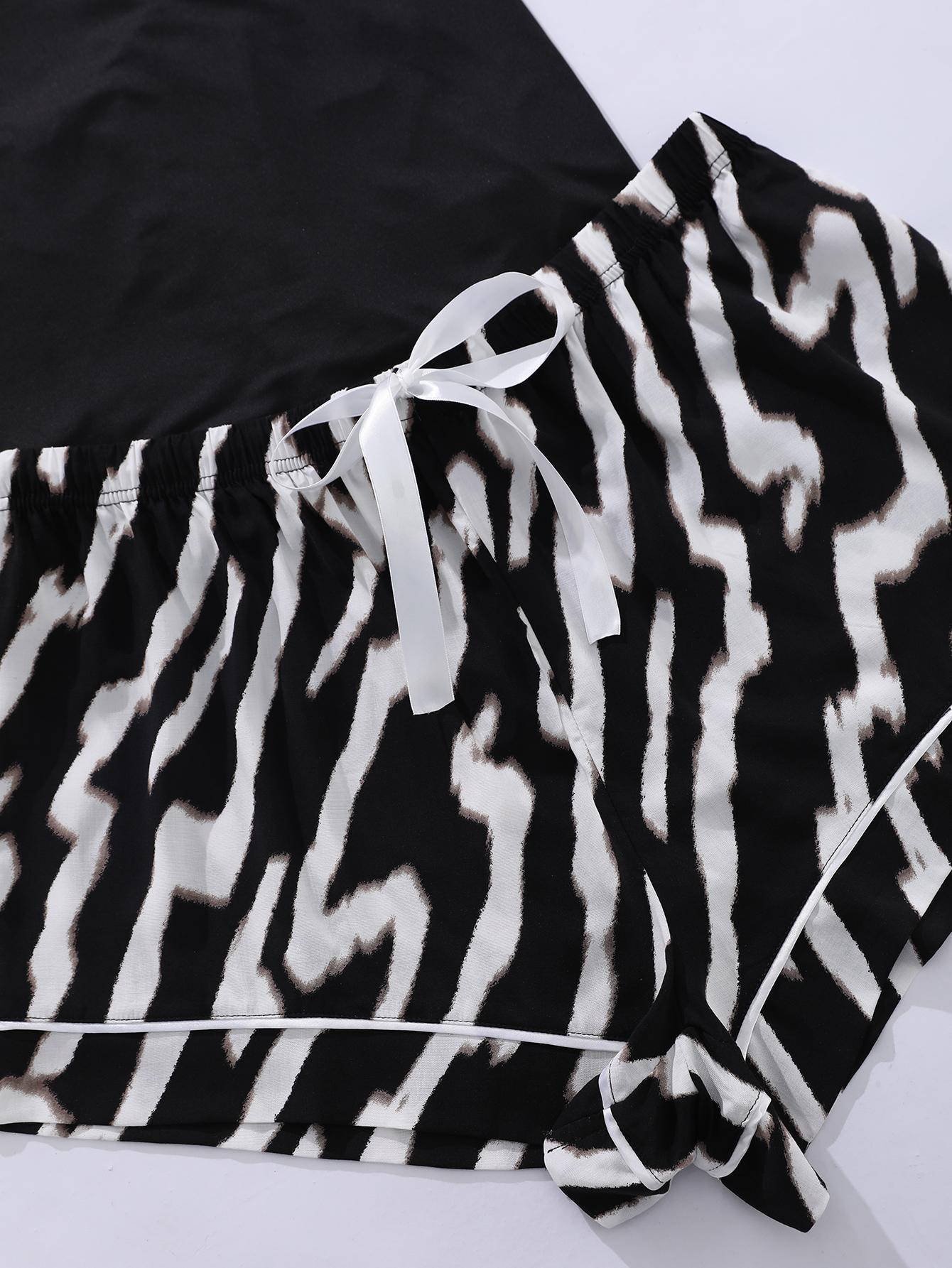 Plus Size Lace Trim Scoop Neck Cami and Printed Shorts Pajama Set - Image #15